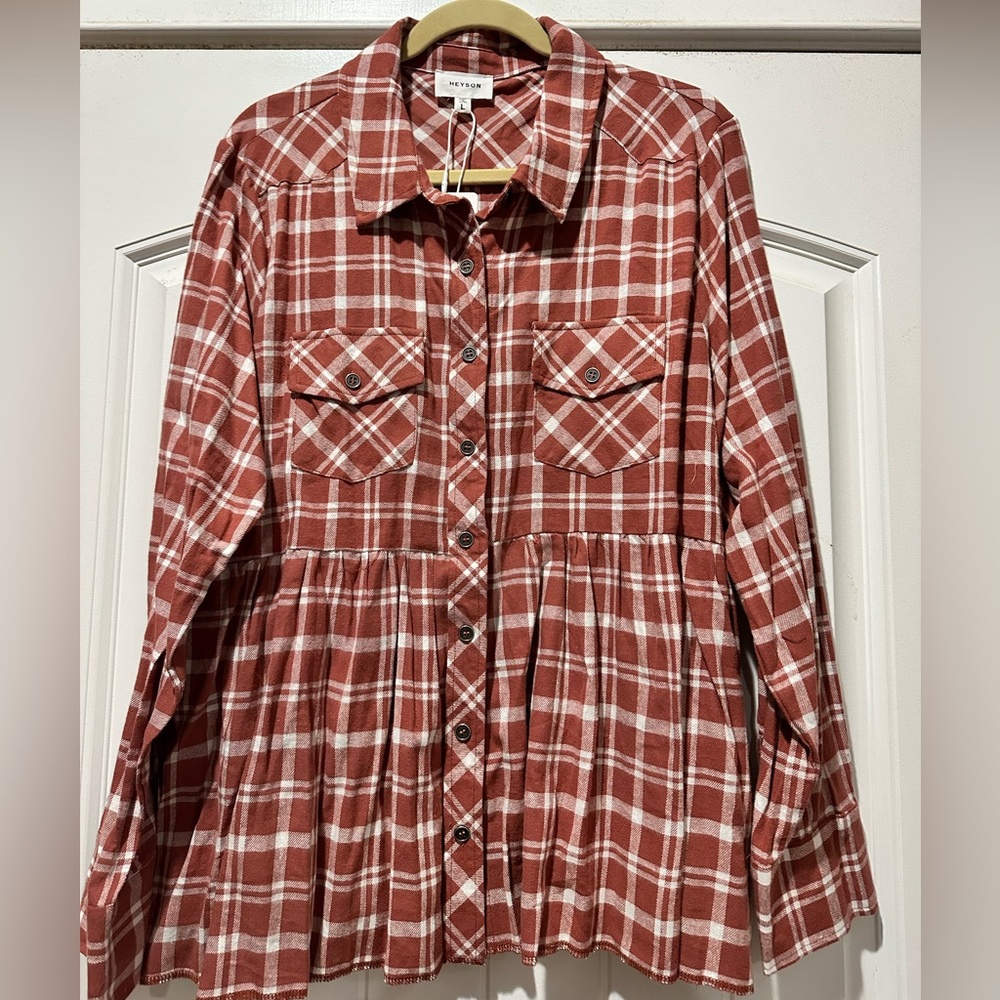 NWT. Heyson brand. Size large flannel shirt with ruffle.
